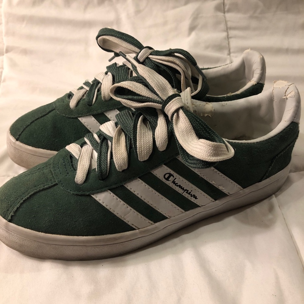 Champion brand street style lace up sneakers